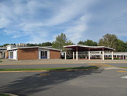 Pioneer Valley Regional School, Northfield MA.jpg