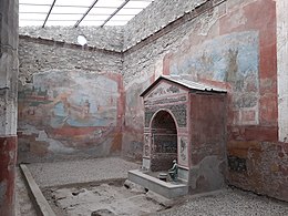 Pseudo-peristyle with mosaic fountain in the House of the Small Fountain