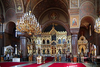 Iconostasis in June 2007