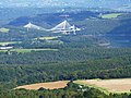 El nuevo puente de Térénez visto desde la cima de Ménez-Hom.