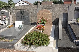 Tombe de Jean Schmidt au cimetière du Sud.