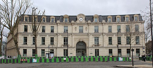 Bâtiment des chemins de fer d'Orléans aux nos 1-3.