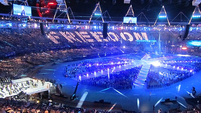 George Michael na cerimônia de encerramento das Olimpíadas em Londres