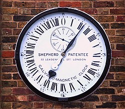 Greenwich clock 2.jpg