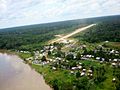 Krajina řeky Rio Içá u brazilského sídla Ipiranga