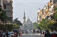 Ulice Saad Zaghlul s mešitou Abu el-Haggag, Luxor