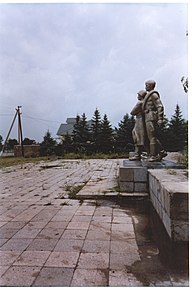 Monument ostașilor căzuți în al II-a război mondial