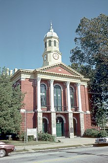 Pasquotank County Courthouse.jpg