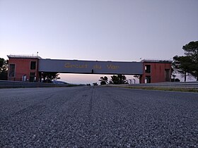 La passerelle du circuit le 26 juin 2018.