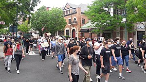 Марш протеста Summit New Jersey Black Lives Matter 2 июня 2020 1 из 12.jpg