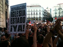 Demonstration in support of secular education, Madrid 2011 Protesta papa laicismo.JPG