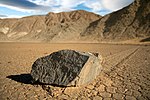 Miniatura para Piedras deslizantes de Racetrack Playa