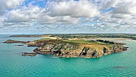 Vue générale de l'île Besnard.