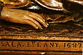 Detalle de la mano e inscripción del San Francisco Javier, Andreu Sala, Catedral de Barcelona