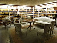 Interior da biblioteca