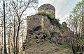 Wieża czworoboczna - najstarsza część murowanego zamku