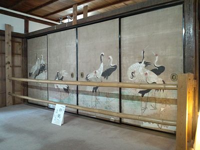 Cranes on sliding doors at Yoshimizu Shrine