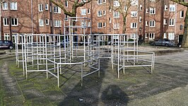 Aldo van Eyck aan het Bertelmanplein