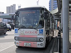 朝霞市内循環バス「わくわく号」の西武バス所属車 (A7-114)