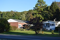 House and general store on State Route 26