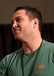 Adrien Agreste's English voice actor, Bryce Papenbrook