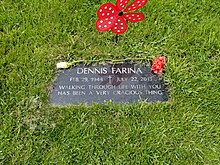 Dennis Farina Grave.jpg