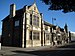 Edmonton - bývalý institut Charles Lamb Institute, Church Street, N9 - geograph.org.uk - 678847.jpg