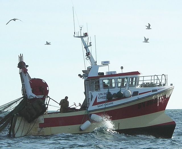 Un Navire de pêche en France.