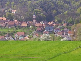 Vue d'Offwiller depuis les champs.