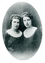 Thumbnail for Christine and Léa Papin