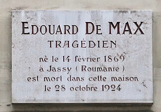 Plaque au no 66.