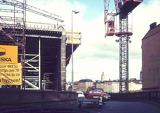 Tunnelavsnitt under byggnad i kvarteret Överkikaren, 1986.