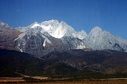 玉龍雪山