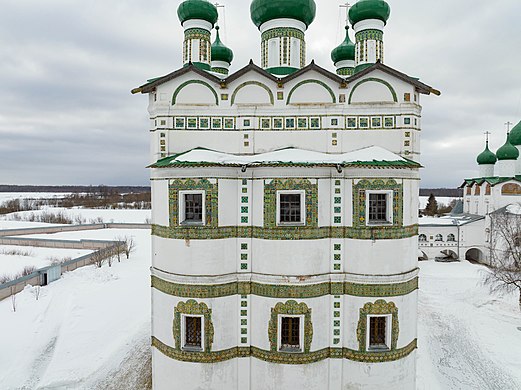 583. Церковь Иоанна Богослова Николо-Вяжищского монастыря, Новгородский район Автор — Красный