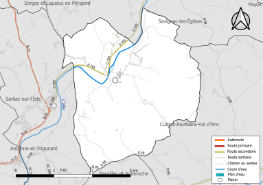 Carte en couleur présentant le réseau hydrographique de la commune