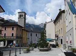 Scorcio del centro di Barcis