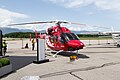 Un hèlicoptèro d’Air Zermatt atèrri a l’aèrogâra de Geneva-Couintrin.