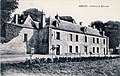 Le château de Keroulas vers 1900 (carte postale d'Yves Le Bourdonnec).