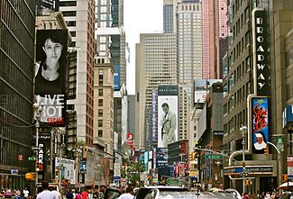 Broadway Crowds (5896264776) crop.jpg