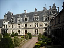 Photographie du logis prise depuis la cour.