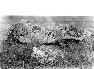 Dolmen existant autrefois près du polissoir de la Pinte de Saint-Martin, par Mieusement, septembre 1891.