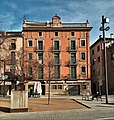 Edifici d'habitatges a la rambla Hospital, 31 (Vic)