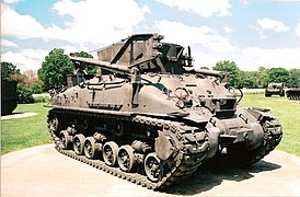 бронированная ремонтно-эвакуационная машина M32 ARV