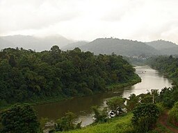 Mahaweli Ganga by Gampola.jpg