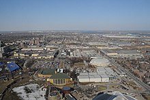 Maurice Richard Arena and area - panoramio.jpg