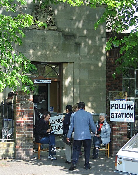 File:PollingStation UK 2005.jpg