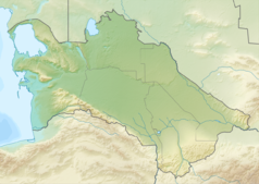 Mapa konturowa Turkmenistanu, blisko prawej krawiędzi nieco na dole znajduje się czarny trójkącik z opisem „Köýtendag”