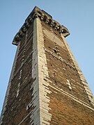 Torre prima del restauro