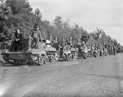 Носители Брен 13/18 Королевских гусар во время учений близ Вими, 11 октября 1939 г.