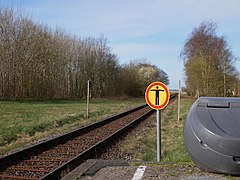 Tating, Warn- und Verbotsschild „Durchgang/Übergang verboten“